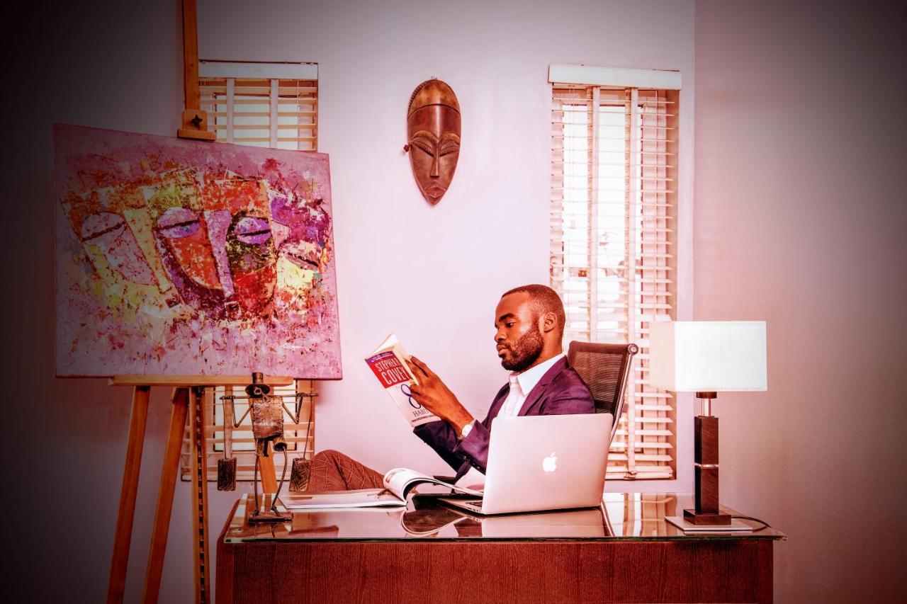 The Crib Lifestyle Hotel Port Harcourt Exterior foto